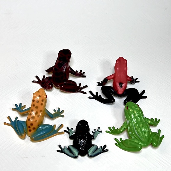 Lot of 5 Frog Plastic Figures 1.5" - Picture 3 of 10